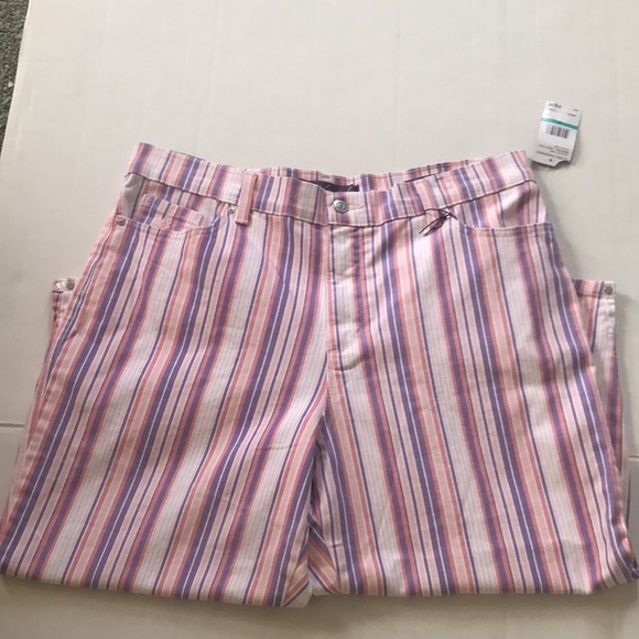 NWT Gloria Vanderbilt ribbon pink stripe Amanda Capris - Picture 4 of 8